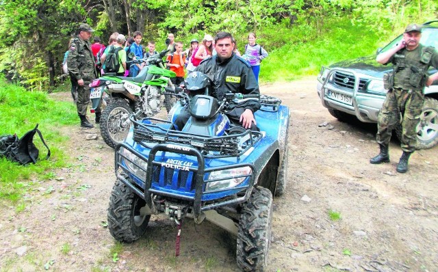 Policjanci na quadach patrolowali szlaki w Gorcach