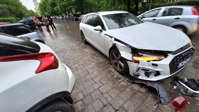 Wypadek na ul. Kruczej we Wrocławiu 19.04.2023