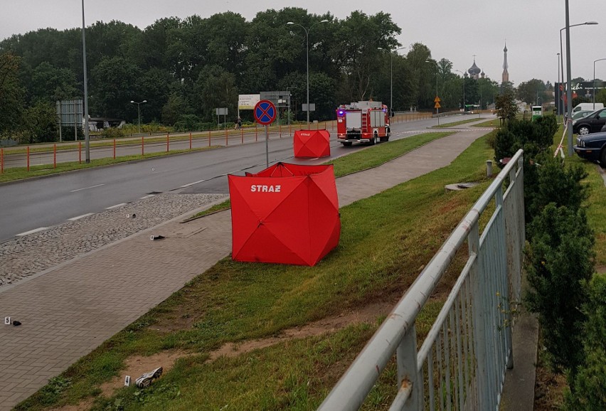 Śmiertelny wypadek na Antoniukowskiej w Białymstoku. Dwie...