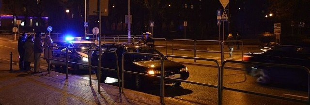 Ustalaniem przyczyn potrącenia na przejściu dla pieszych na skrzyżowaniu ulic Kościuszki i Planty zajęła się policja.