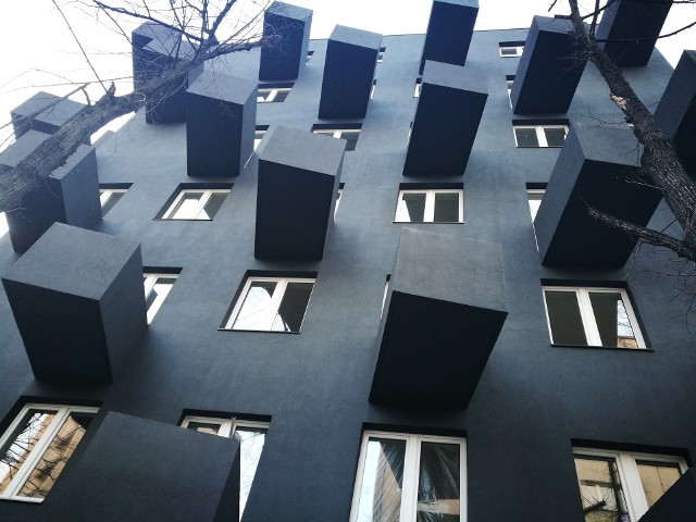Blok Unikato zaprojektowany przez Roberta Koniecznego w centrum Katowic