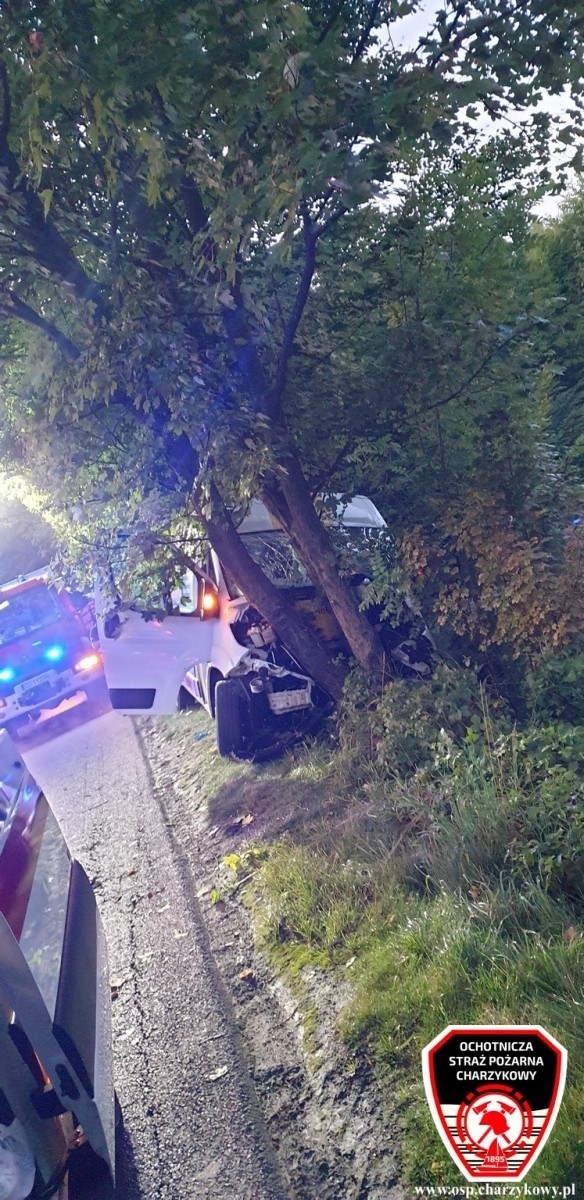 Wypadek na trasie 212 Chojnice-Bytów. Jedna osoba trafiła do...