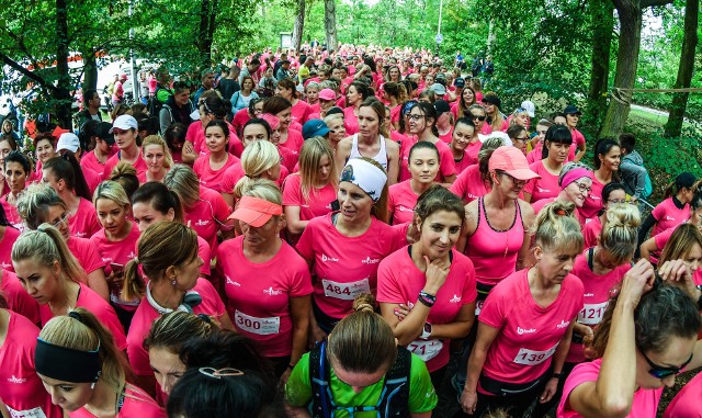 Setki pań wzięły udział w kolejnej edycji Run Budlex. Biegały na dystansie 5 km na malowniczej trasie zlokalizowanej w pobliżu Starego Kanału Bydgoskiego. Na kolejnych stronach zdjęcia z imprezy