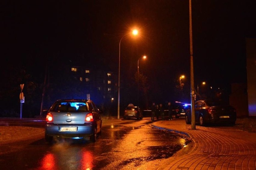 Policja zamknęła ulicę Warszawską w Kwidzynie, na której w...