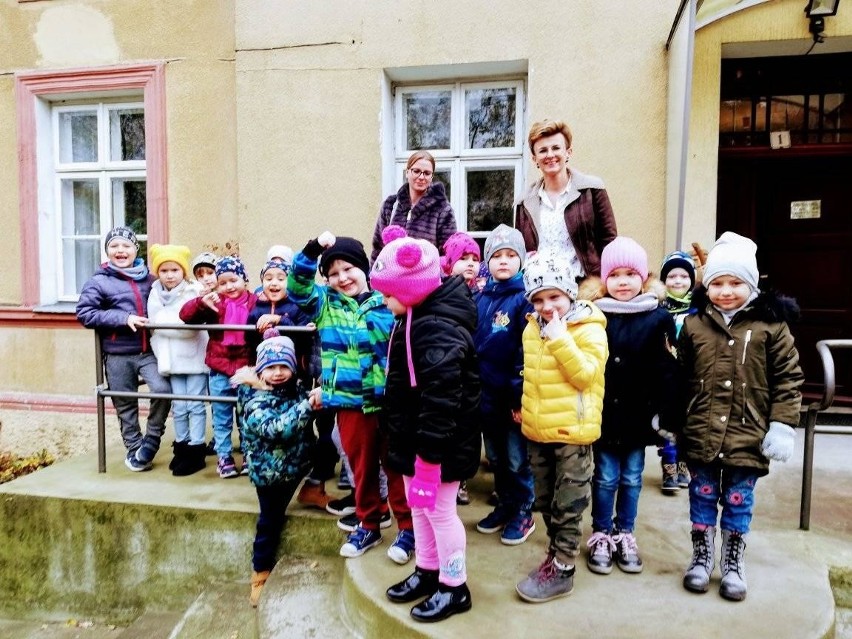 Żabki z Dobrego powędrowały do Izby Regionalnej w Radziejowie. Obejrzały eksponaty, takie, o których nawet dziadkowie już zapomnieli...