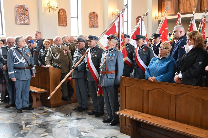 Mieszkańcy gminy Garbatka-Letnisko obchodzili 109 rocznicę Bitwy pod Anielinem-Laskami. Zobaczcie zdjęcia
