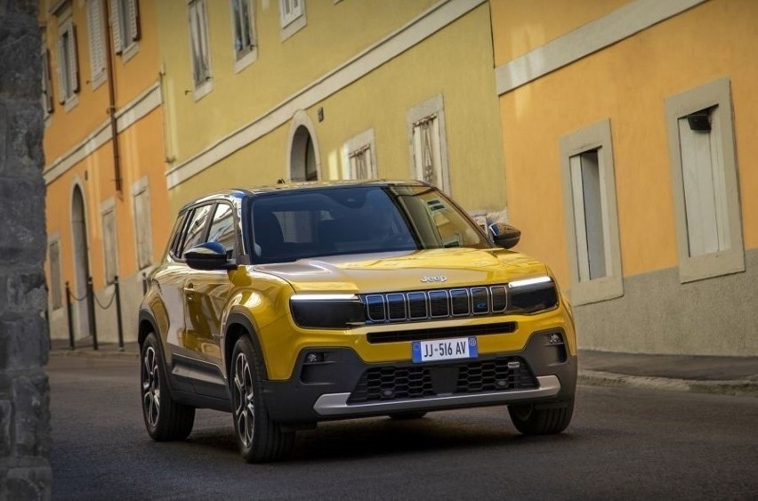 W pierwszym kwartale 2023 r. zadebiutuje Jeep Avenger -...