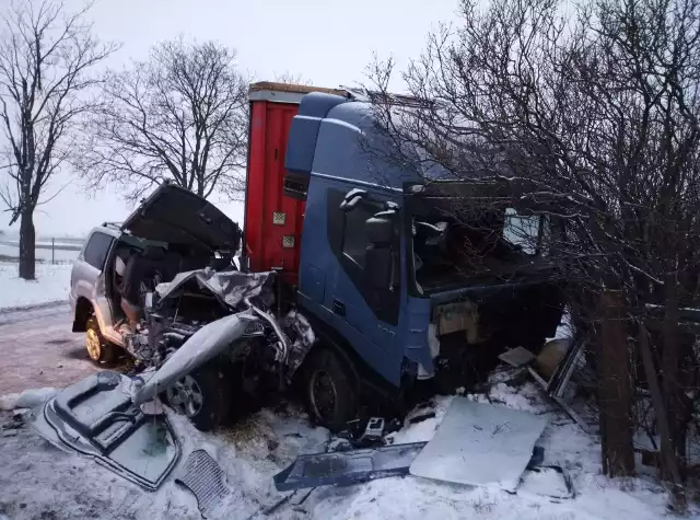 W tragicznym wypadku na ulicy Siedzikówny (dawniej Doktor Anki) w Iłży, w czwartek rano zginął ukraiński dziennikarz.