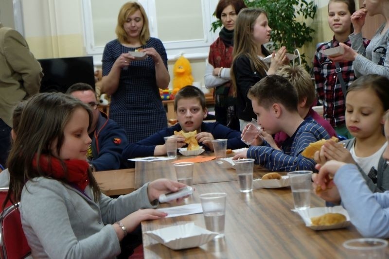 Polacy, Tatarzy i Czeczeni w SP 44 w Białymstoku