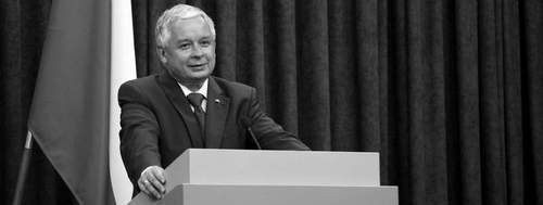 Ponad 1000 internautów poparło budowę pomnika Lecha Kaczyńskiego w Warszawie.