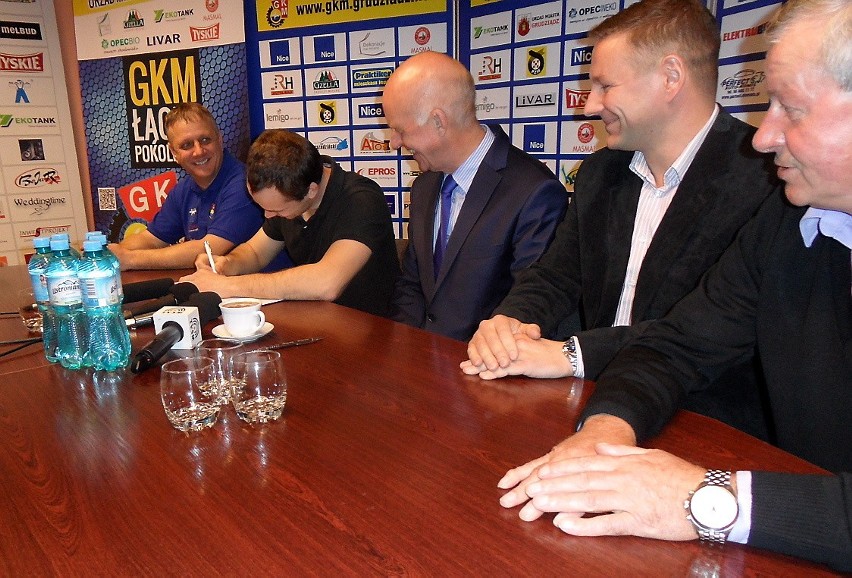 Krzysztof Buczkowski złożył podpis pod listem intencyjnym na...