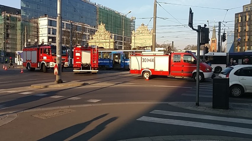 Poważny wypadek na Bramie Portowej. Jedenaście osób rannych