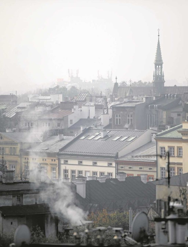 Smog nad Krakowem to także efekt 50 tys. pieców poza jego granicami