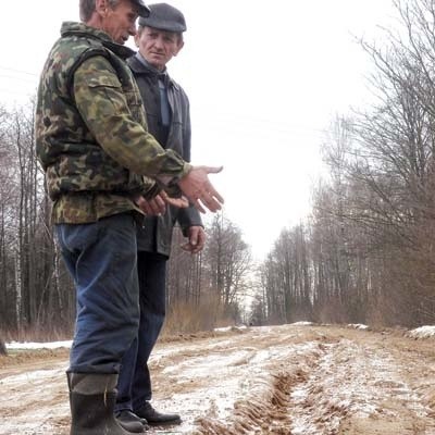 &#8211; Tylko miejscowi wiedzą, którędy jechać, by jakoś przejechać &#8211; mówią mieszkańcy Trusek