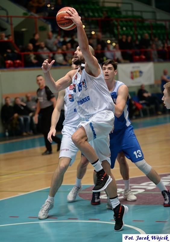 I liga: Energa Kotwica Kołobrzeg - Biofarm Basket Poznań 71:86 [ZDJĘCIA]