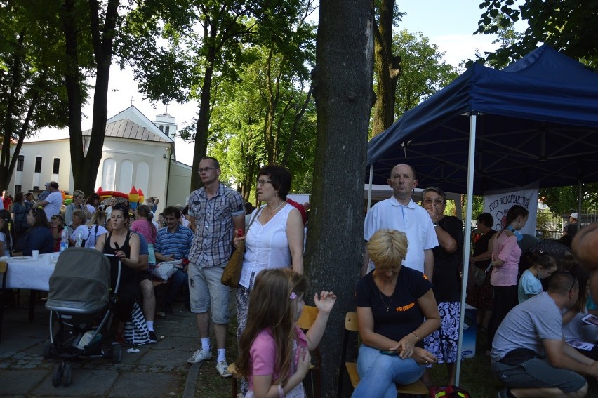 Festyn z okazji Dnia Ojca przy parafii św. Klemensa [FOTO]