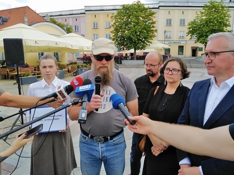 W Kruszynianach nie powinno być kurzych ferm, a park krajobrazowy. Każdy może podpisać petycję w tej sprawie [zdjęcia]