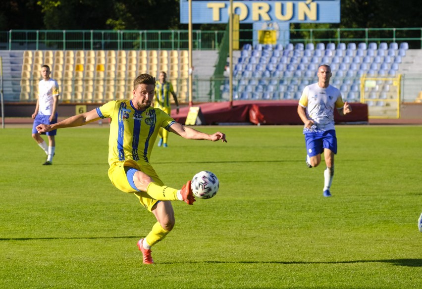 Pięć porażek i zaledwie jeden strzelony gol w pięciu...