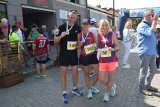 Wielkie święto biegania w Białobrzegach. Bieg Pilicy w upalną niedzielę dostarczył emocji zawodnikom i publiczności. Zobacz zdjęcia