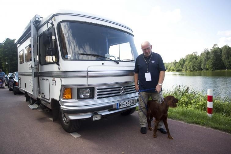 Wiesław Masiak z Warszawy, organizator zlotu Merc-Integra w...