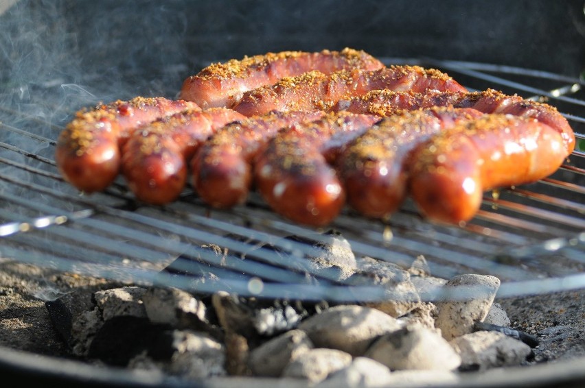 Tego nie rób na balkonie: GRILL....