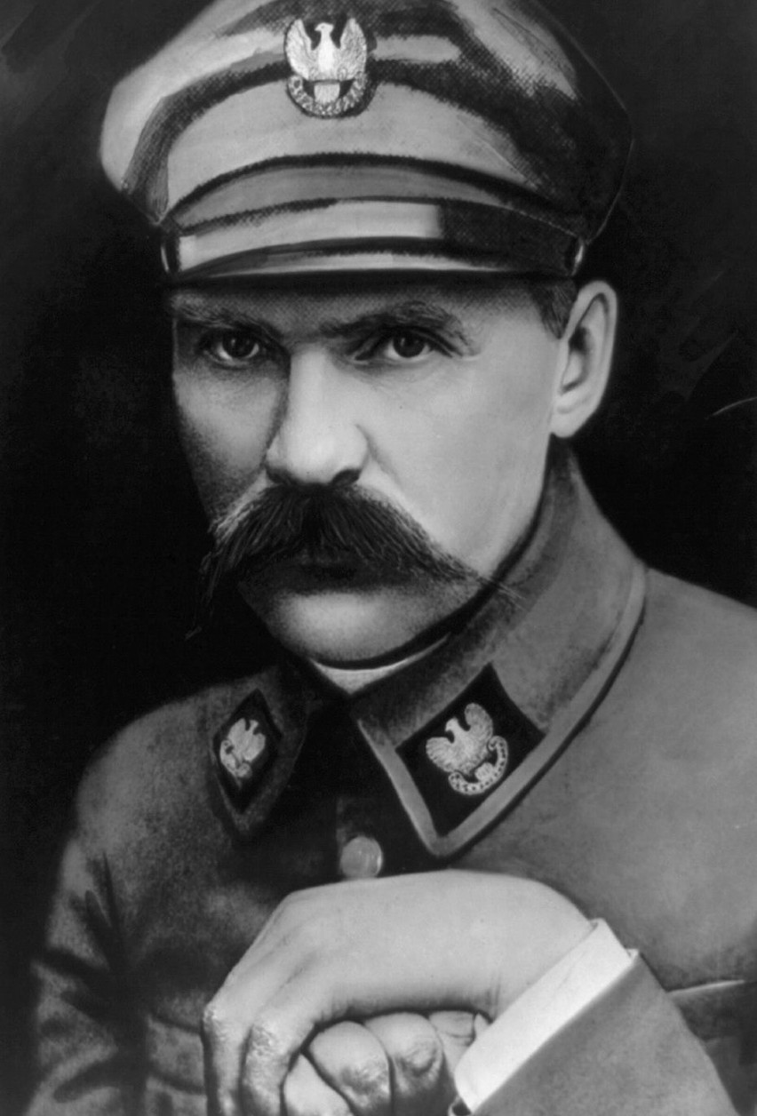 Józef Piłsudski zasłużenie stał się symbolem odzyskania...