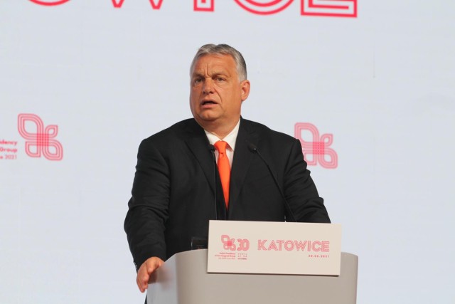 Stanowisko Węgier dotyczące jakiegokolwiek embarga na gaz i ropę nie zmieniło się: nie popieramy go - przekazał rzecznik rządu Viktora Orbana