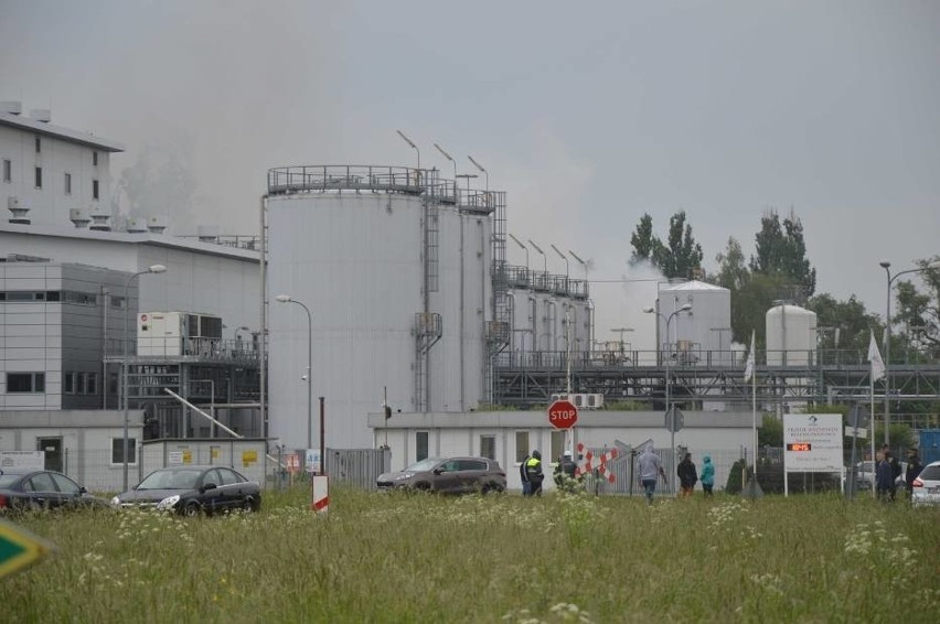 Pożar w zakładzie biopaliw w Malborku 28.05.2019. Płonie magazyn z chemikaliami przy ul. Dalekiej [ZDJĘCIA, WIDEO]