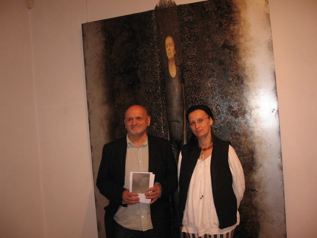 Anna i Zygmunt Drońscy pokazują bardzo różne a jednakowo ponure malarstwo.