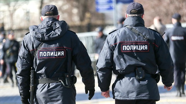 Patroli policji na ulicach Moskwy w ten weekend może być więcej