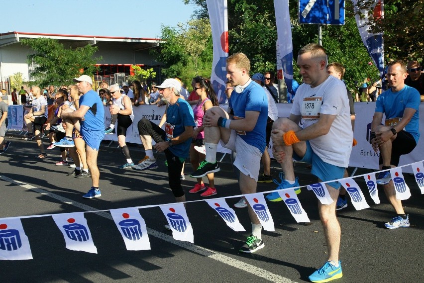 Bieg Fabrykanta 2016. 10 kilometrów szlakiem fabrykanckiej Łodzi [ZDJĘCIA]