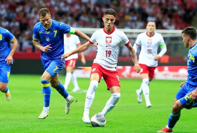 Polska wygrała z Ukrainą na PGE Narodowym w teście przed EURO 2024. Kontuzja Arkadiusza Milika, debiuty wychowanków Lechii Gdańsk
