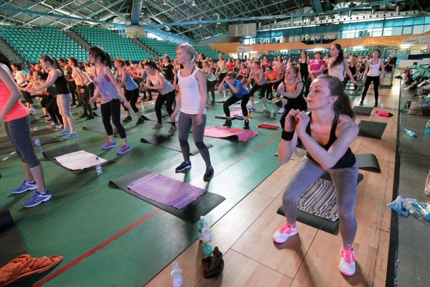 Fitness w hali Orbita. Z żoną Roberta Lewandowskiego ćwiczyło 500 osób (ZDJĘCIA)