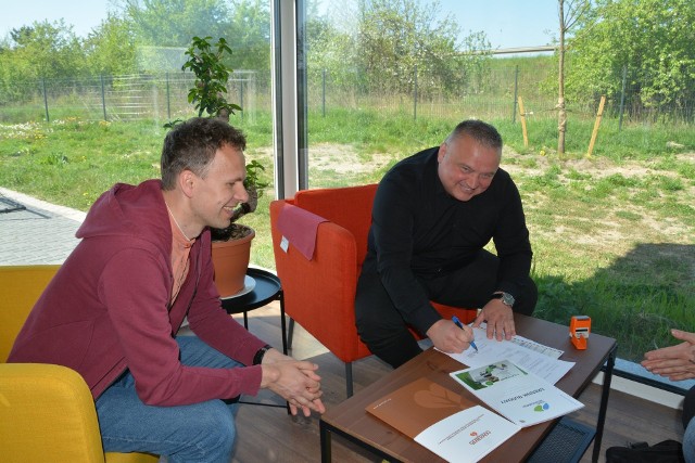 Podpisanie umowy na budowę Zakładu Aktywności Zawodowej w Sulechowie - 9 maja 2022