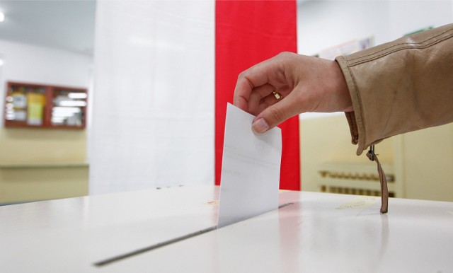Wybory parlamentarne 2015 - cisza wyborcza [CZAS TRWANIA, KARY, CO GROZI ZA JEJ ZŁAMANIE]