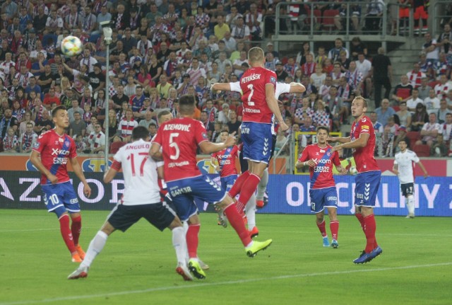 W sierpniu w Zabrzu Górnik pokonał Raków Częstochowa 1:0.