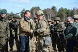 Polsko-amerykańskie manewry w Drawsku. Minister Błaszczak odwiedził ćwiczących żołnierzy
