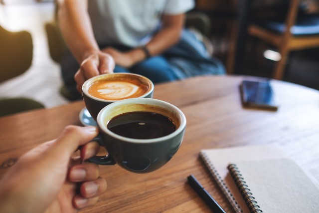 Badacze zaobserwowali ochronny wpływ czarnej kawy na nerki. 