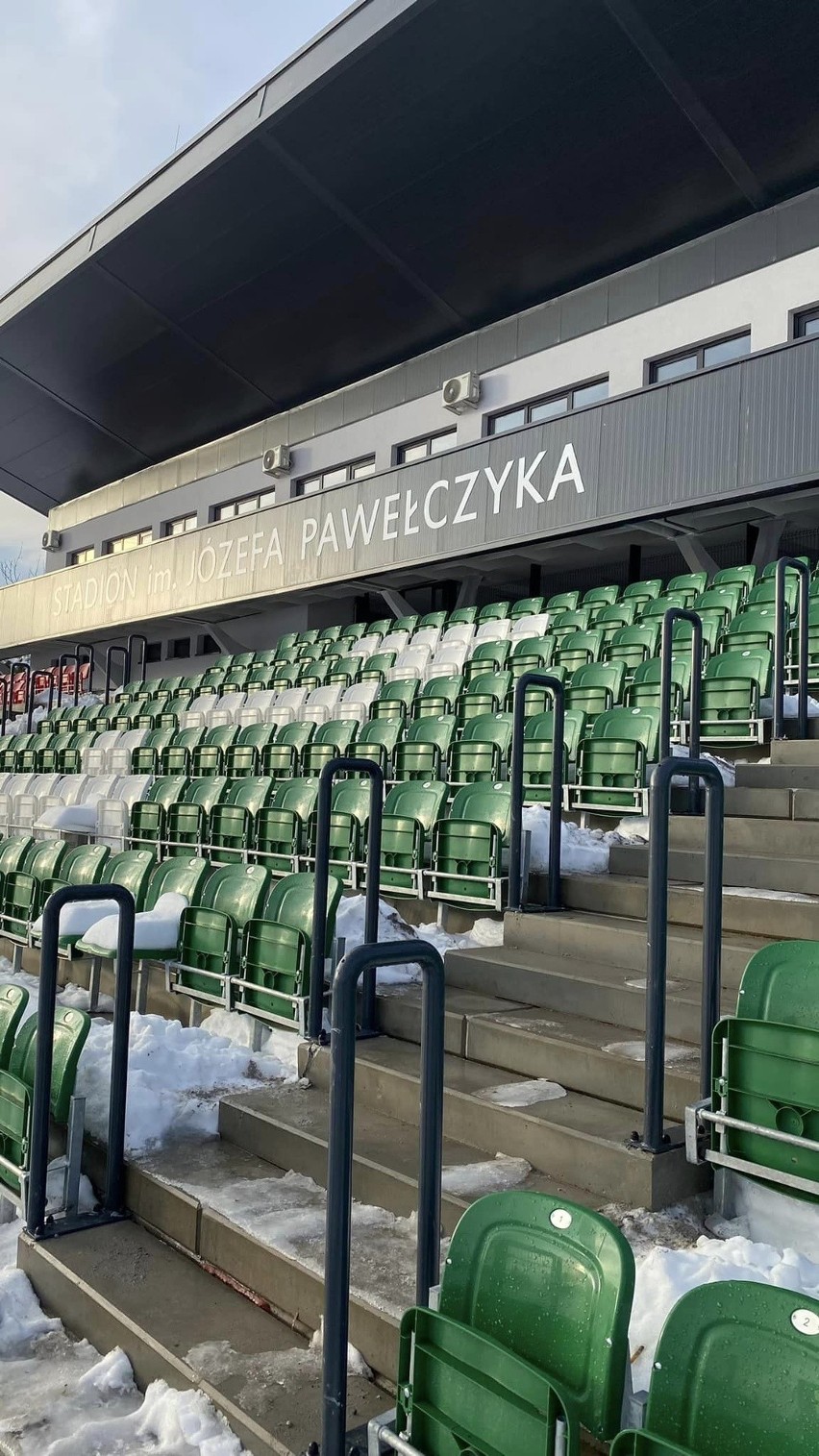 Oto nowy stadion miejski im. Józefa Pawełczyka w Czeladzi....