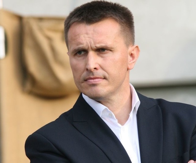 Trener Leszek Ojrzyński w czwartek 31 maja 2012 roku obchodzi 40 urodziny. 