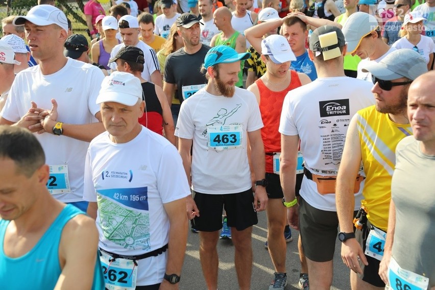 Maraton Szczeciński 2018: pół tysiąca biegaczy! [DUŻO ZDJĘĆ, WIDEO]