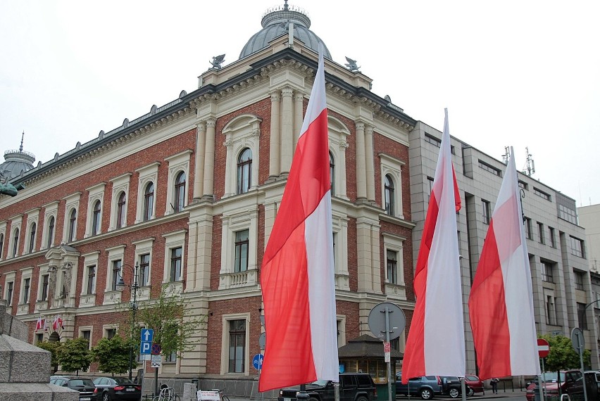 Kraków. Miasto obchodzi Dzień Flagi [ZDJĘCIA]