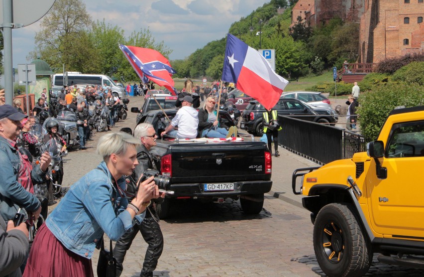 Właściciele około 170 aut przyjechali z całego kraju, aby...