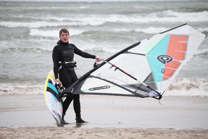 Mistrzostwa Polski Wave. Windsurfing w Ustce (zdjęcia, wideo)  