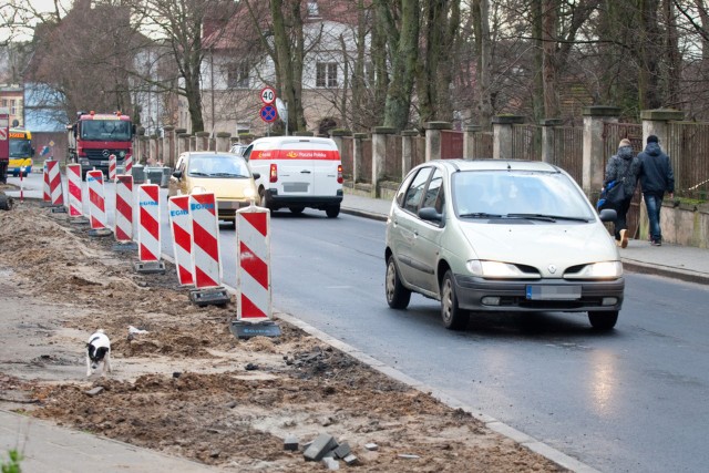 Ul. Lotha w Słupsku, ruch na tej ulicy odbywa się już normalnie.