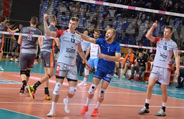 Paweł Zatorski (nr 1), Jakub Kochanowski (nr 3) i Benjamin Toniutti (nr 6) byli bardzo ważnymi elementami Grupy Azoty ZAKSA Kędzierzyn-Koźle.