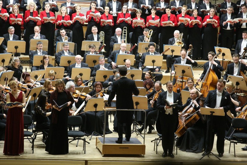 Orkiestra Filharmonii Poznańskiej, Łukasz Borowicz, Chór...