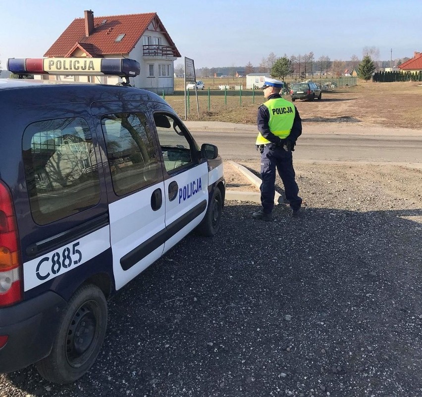 Policjanci prowadzą dziś akcję pod nazwą "Smog". Również na terenie powiatu żnińskiego [zdjęcia]