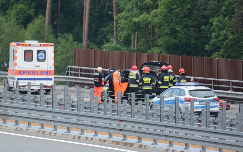 44-latka oświadczyła policjantom, że uderzyła w pojazd...