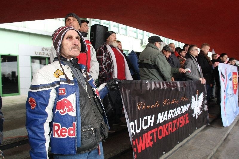 Manifestacja KNP i Ruchu Narodowego w Kielcach